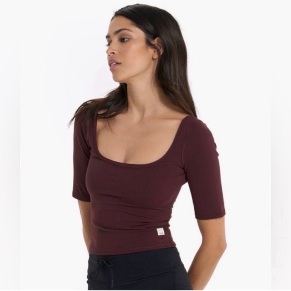 Vuori Avant Top in Ruby